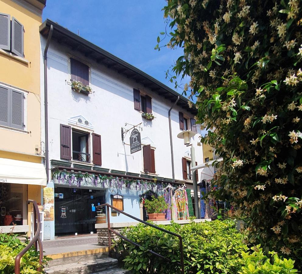 Appartamenti Adriana Sirmione Exterior foto