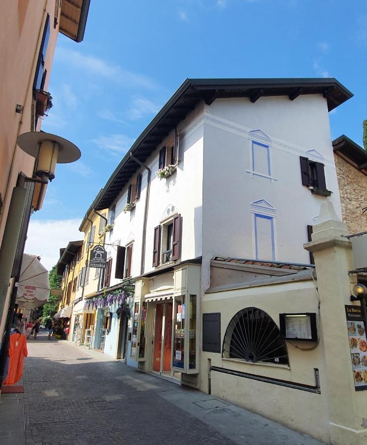 Appartamenti Adriana Sirmione Exterior foto