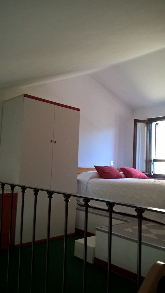 Appartamenti Adriana Sirmione Exterior foto